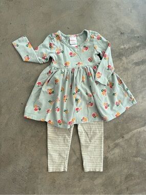 Long Sleeve Skater Dress with Leggings — Flower Bunch on Seafoam